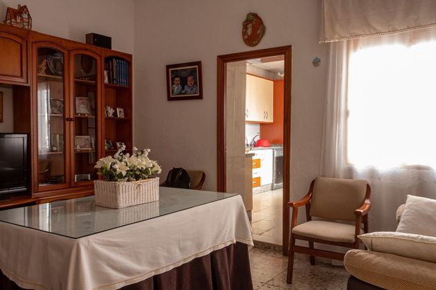 Foto 1 de Venta de casa en Huerta de la Reina - Trassierra de 2 habitaciones con terraza y balcón