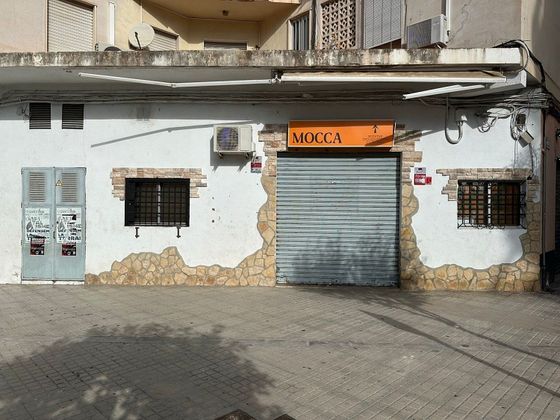 Foto 1 de Local en venda a calle De L'algepseria amb terrassa