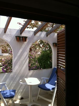 Foto 2 de Casa adossada en venda a paseo Mtmo Concha de 3 habitacions amb terrassa i piscina