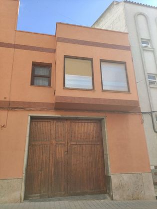 Foto 2 de Chalet en venta en calle General Cucala de 5 habitaciones con terraza y garaje