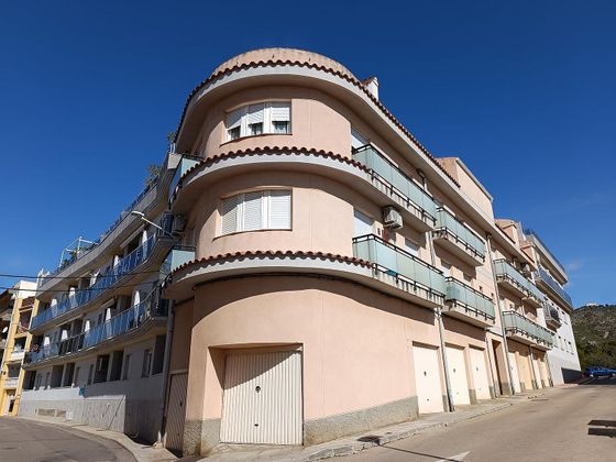 Foto 1 de Venta de piso en Alcossebre de 2 habitaciones con terraza y balcón