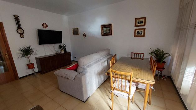 Foto 1 de Venta de piso en Torreblanca de 2 habitaciones con terraza y aire acondicionado