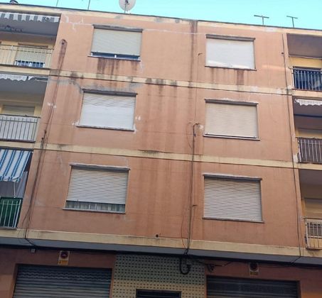 Foto 1 de Pis en venda a Ayuntamiento - Centro de 4 habitacions amb calefacció