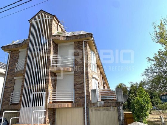 Foto 1 de Alquiler de ático en calle Padre Ignacio Ellacuría de 1 habitación con terraza y muebles