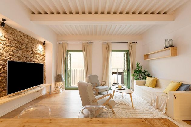 Foto 2 de Pis en venda a calle De Sant Pere de 3 habitacions amb terrassa i balcó
