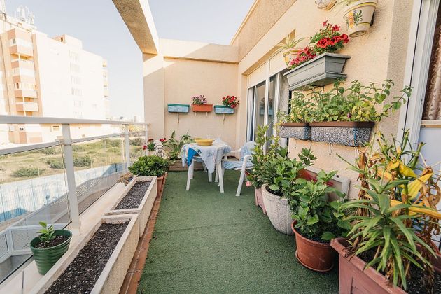 Foto 1 de Piso en venta en calle Montemares de 2 habitaciones con terraza y piscina