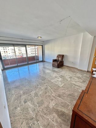 Foto 2 de Pis en venda a Centro Urbano de 3 habitacions amb terrassa i garatge