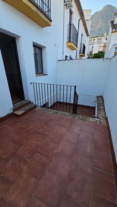 Foto 2 de Venta de casa adosada en Montejaque de 3 habitaciones con balcón y aire acondicionado
