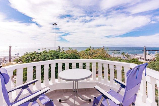 Foto 2 de Casa adossada en lloguer a Costa Adeje de 3 habitacions amb terrassa i piscina