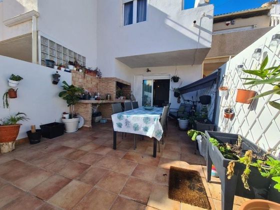 Foto 2 de Venta de dúplex en urbanización Villa Sol de 2 habitaciones con terraza y garaje