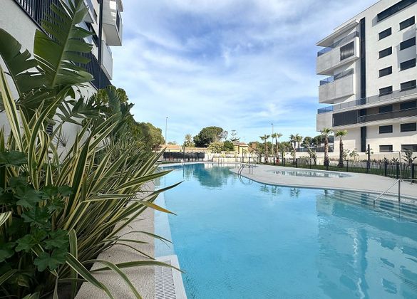 Foto 1 de Àtic en venda a Dehesa de Campoamor - La Regia - Aguamarina de 3 habitacions amb terrassa i piscina