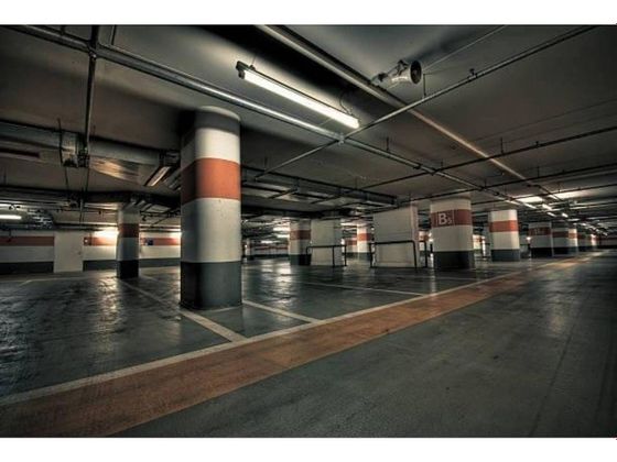 Foto 2 de Garaje en alquiler en El Higueral - La Merced de 25 m²