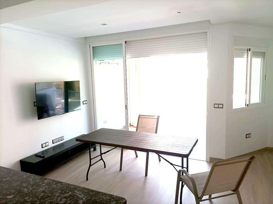 Foto 1 de Pis en venda a Centro - Zona Playas de 2 habitacions amb terrassa