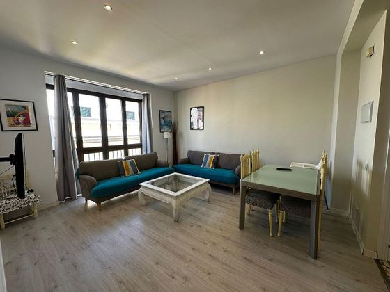 Foto 1 de Piso en venta en Centro-Calzada-Cabo Noval de 4 habitaciones con balcón y aire acondicionado