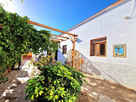 Foto 2 de Casa en venda a Güímar de 2 habitacions amb terrassa i garatge