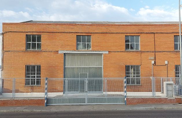 Foto 1 de Nau en venda a Sector 8 - Nueva Balastera de 496 m²