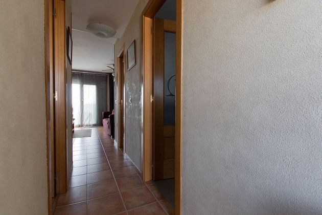 Foto 2 de Venta de casa adosada en Villamuriel de Cerrato de 4 habitaciones con garaje y jardín