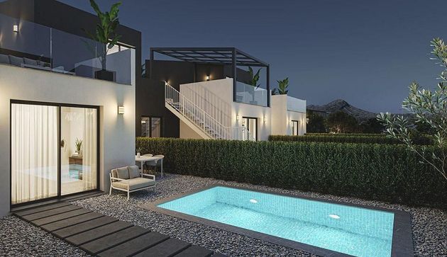 Foto 2 de Casa adosada en venta en Baños y Mendigo de 2 habitaciones con terraza y piscina