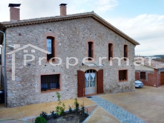 Foto 2 de Casa rural en venda a Lliçà de Vall de 6 habitacions amb terrassa i piscina