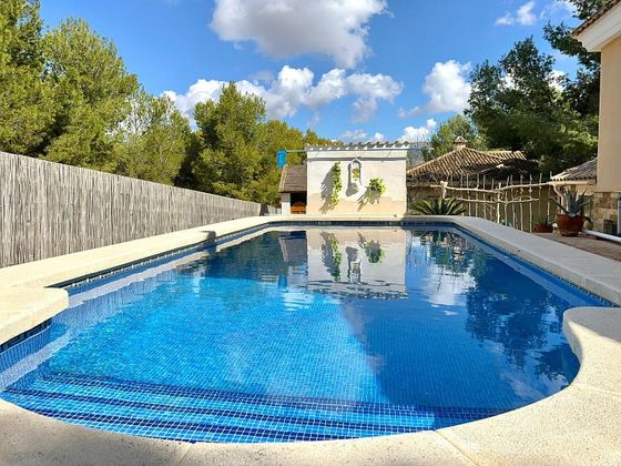 Foto 1 de Chalet en venta en Tibi de 4 habitaciones con terraza y piscina