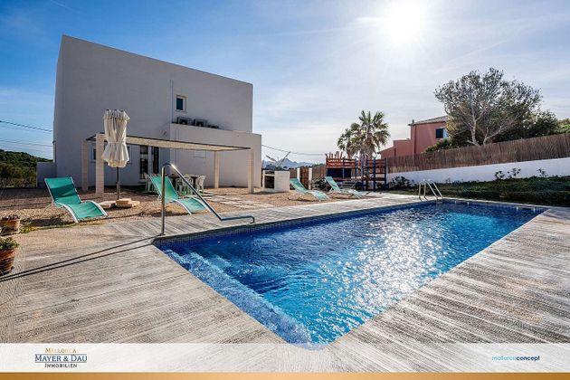 Foto 2 de Venta de chalet en Capdepera de 5 habitaciones con terraza y piscina