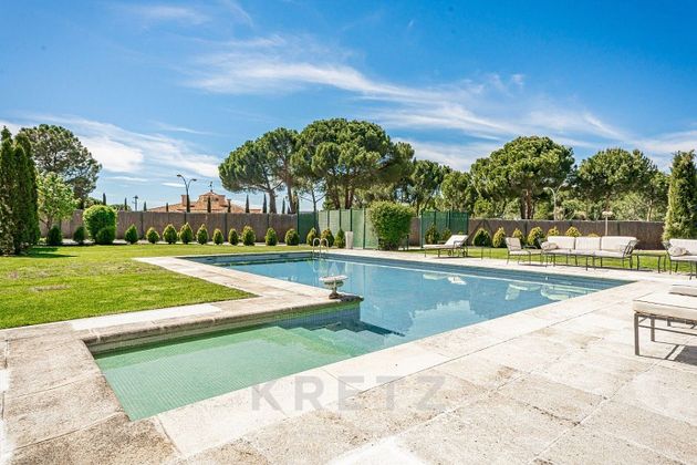 Foto 2 de Xalet en venda a Prado Largo de 8 habitacions amb piscina i garatge