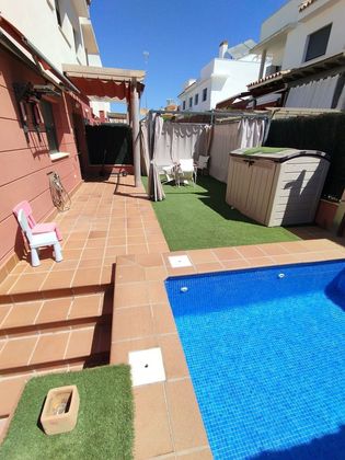 Foto 1 de Venta de casa en Puerto Real de 3 habitaciones con terraza y piscina