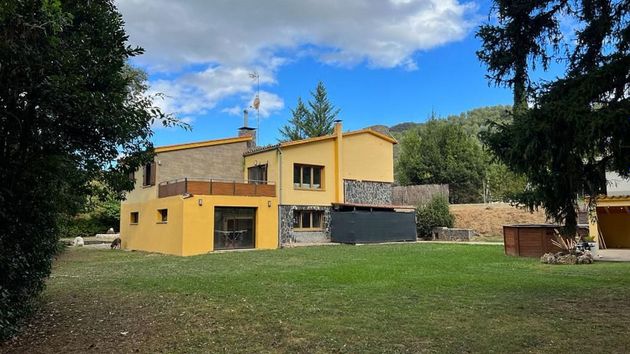 Foto 2 de Chalet en venta en Sant Martí de Llémena de 4 habitaciones con terraza y garaje