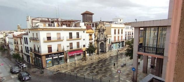 Foto 1 de Pis en venda a calle Alfaros de 1 habitació amb terrassa i balcó