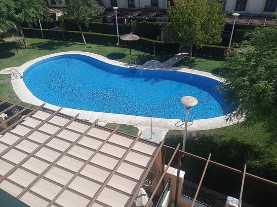 Foto 1 de Casa en venda a El Brillante -El Naranjo - El Tablero de 4 habitacions amb terrassa i piscina