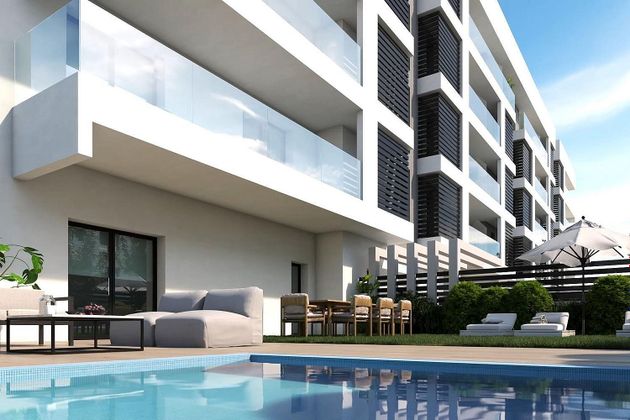 Foto 2 de Àtic en venda a Poniente-Norte - Miralbaida - Parque Azahara de 4 habitacions amb terrassa i piscina