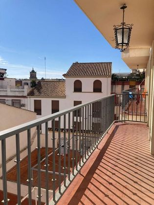 Foto 2 de Pis en venda a Ollerías - San Cayetano de 5 habitacions amb terrassa i garatge