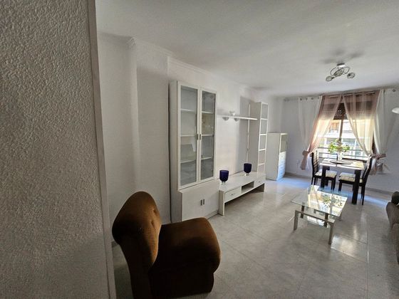 Foto 2 de Venta de piso en avenida De Giorgeta de 2 habitaciones con calefacción y ascensor