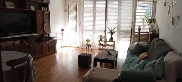 Foto 1 de Piso en venta en Centre - Tortosa de 5 habitaciones con terraza y garaje
