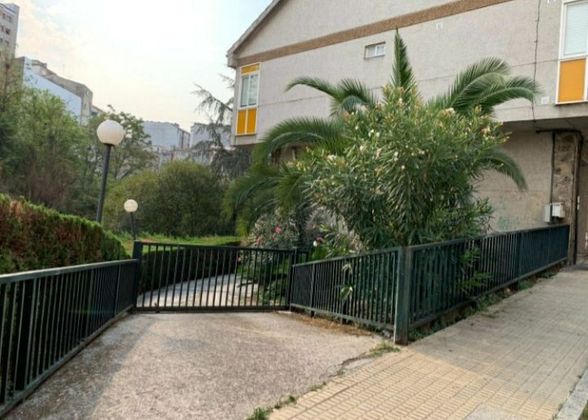 Foto 1 de Casa adossada en venda a calle Carriarico de 4 habitacions amb garatge