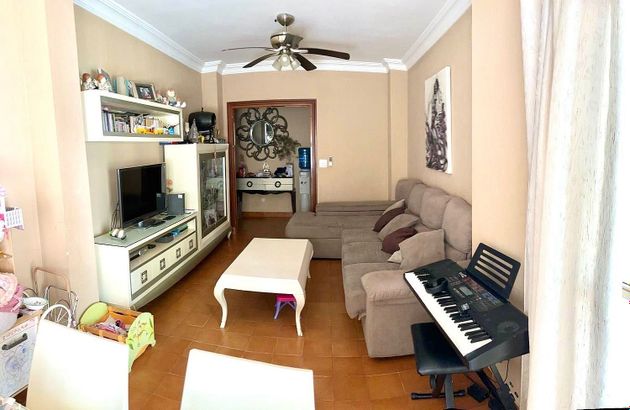 Foto 2 de Pis en venda a El Chorrillo - El Molino de 3 habitacions amb terrassa
