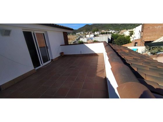 Foto 1 de Dúplex en venda a Olesa de Montserrat de 4 habitacions amb terrassa i garatge