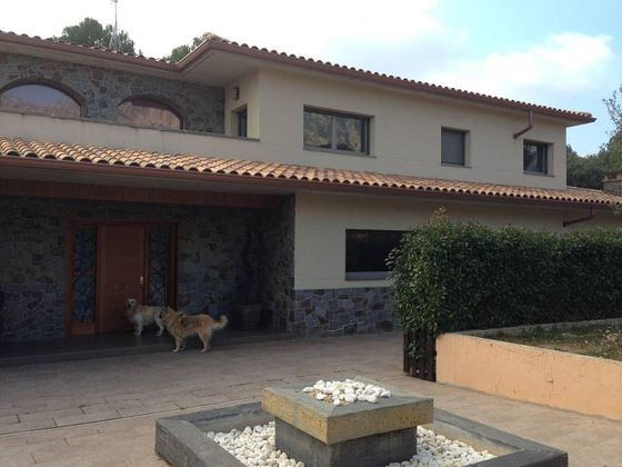 Foto 1 de Casa en venta en Collbató de 5 habitaciones con terraza y piscina