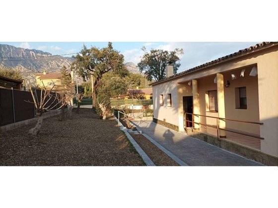 Foto 1 de Casa en venda a Collbató de 7 habitacions amb garatge i jardí