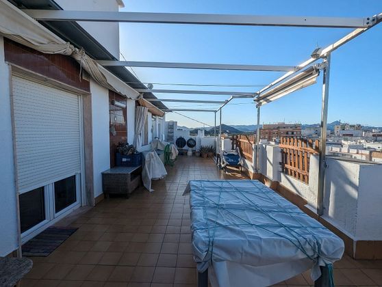 Foto 2 de Ático en venta en Oliva pueblo de 5 habitaciones con terraza y aire acondicionado