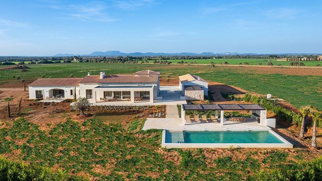 Foto 1 de Venta de casa rural en Santanyí de 5 habitaciones con terraza y piscina
