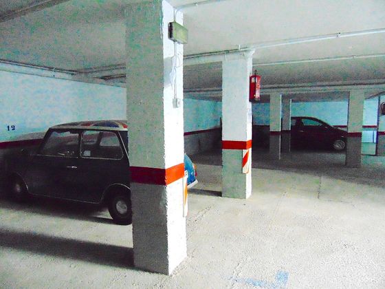 Foto 1 de Venta de garaje en calle Francesc Macia de 26 m²