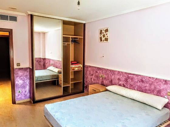 Foto 2 de Pis en venda a calle Vistahermosa de 4 habitacions amb garatge i mobles