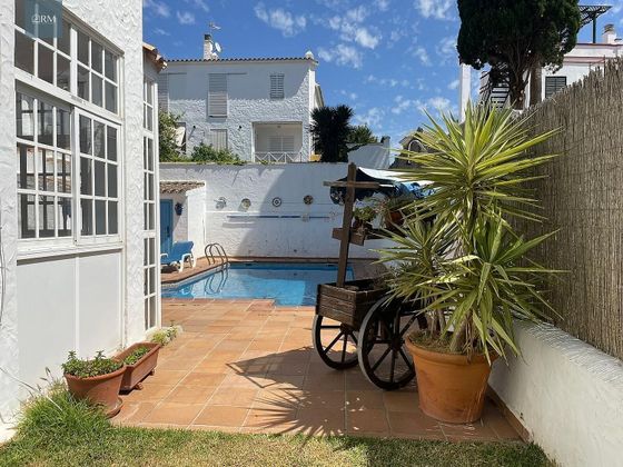 Foto 2 de Xalet en lloguer a La Jara de 3 habitacions amb terrassa i piscina