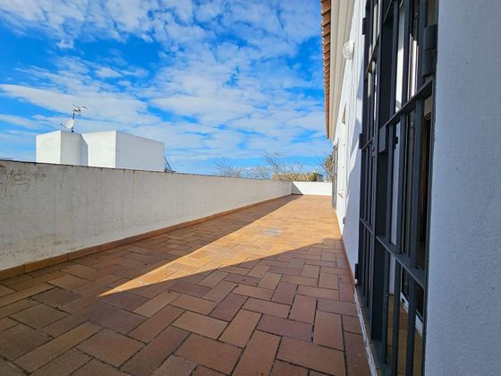 Foto 1 de Casa en venda a Ayuntamiento-Barrio Alto de 8 habitacions amb terrassa i garatge