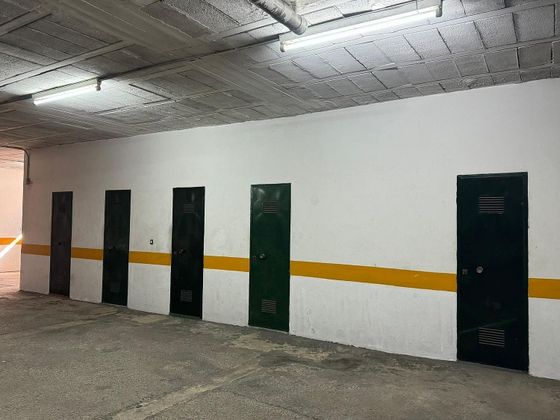 Foto 2 de Venta de trastero en V Centenario-Piletas-Capuchinos de 4 m²