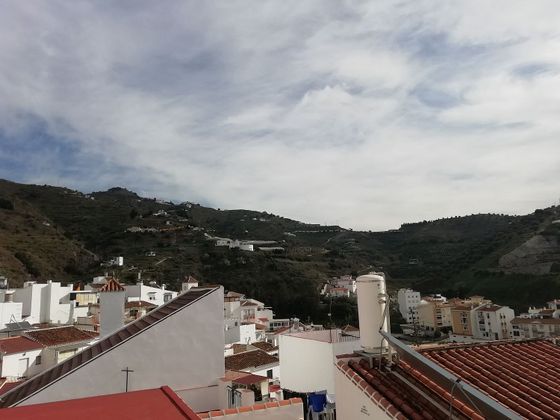 Foto 2 de Venta de casa en Algarrobo de 5 habitaciones con terraza y aire acondicionado