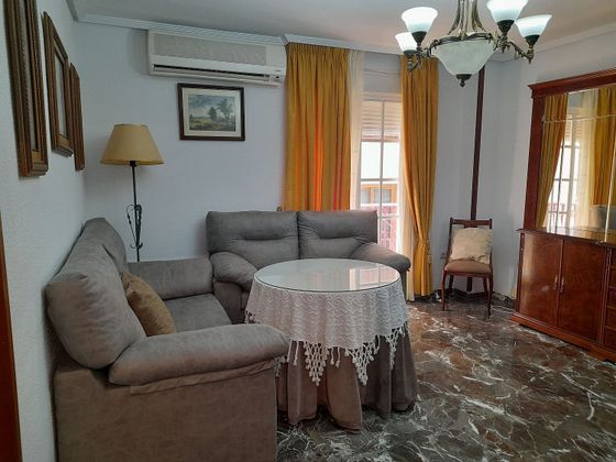 Foto 1 de Piso en alquiler en San Bartolomé - Millán de Priego de 1 habitación con muebles y balcón