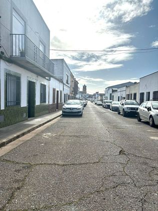 Foto 1 de Casa en venda a Montijo de 4 habitacions amb terrassa