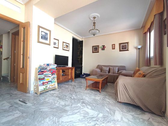 Foto 1 de Casa en venda a Talavera la Real de 3 habitacions amb terrassa i garatge